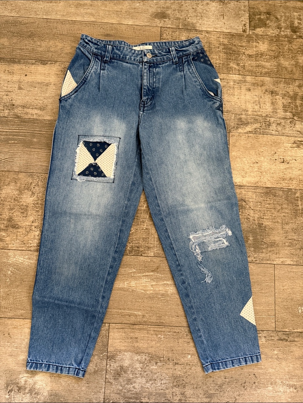 EUC free people patch work jeans 25